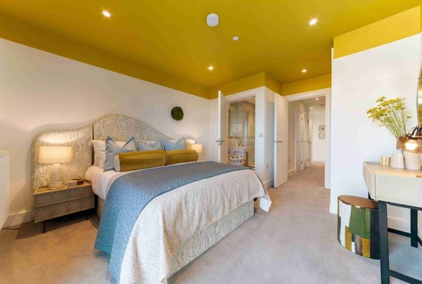 3 bedroom house for sale - Image 1