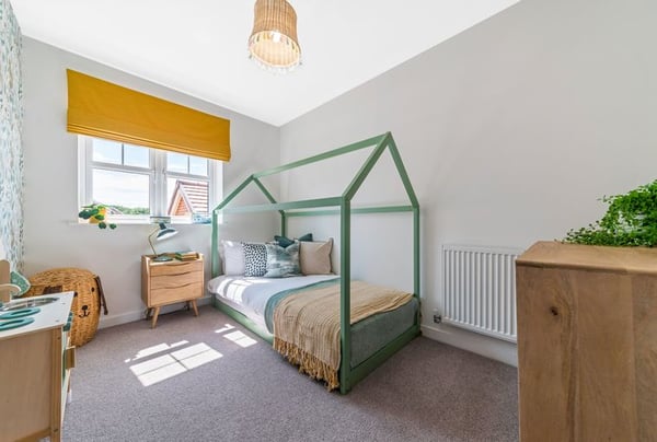 4 bedroom house for sale - Image 3