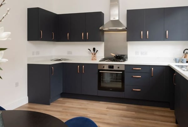 3 bedroom house for sale - Image 2