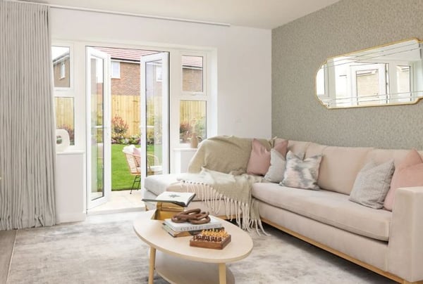 3 bedroom house for sale - Image 3