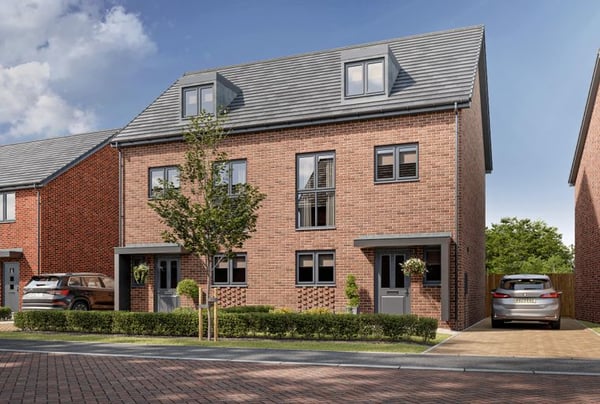 4 bedroom house for sale - Image 1