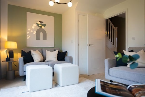 4 bedroom house for sale - Image 2