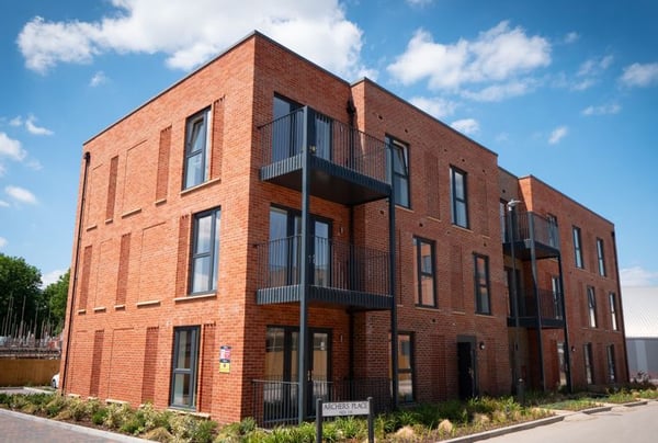 1 bedroom apartment for sale - Image 1