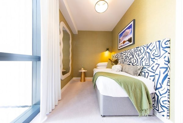 1 bedroom apartment for sale - Image 2