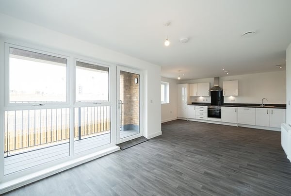 2 bedroom apartment for sale - Image 1