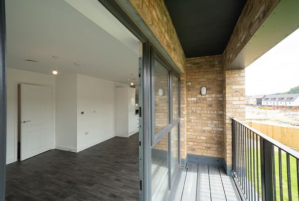 2 bedroom apartment for sale - Image 3
