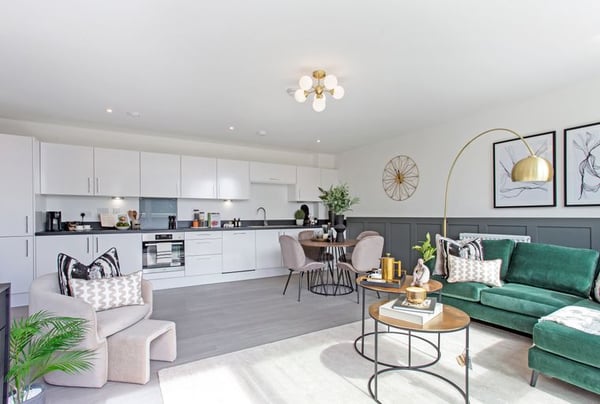 1 bedroom apartment for sale - Image 2