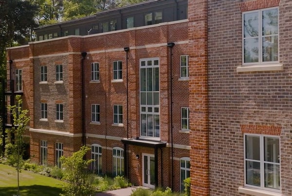 1 bedroom apartment for sale - Image 1