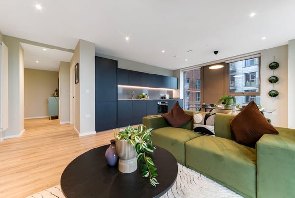 1 bedroom apartment for sale - Image 1