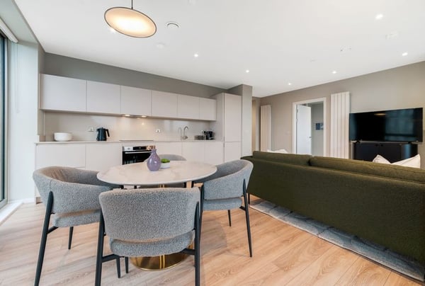 1 bedroom apartment for sale - Image 3