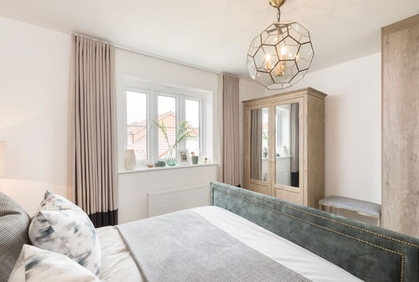 2 bedroom house for sale - Image 3