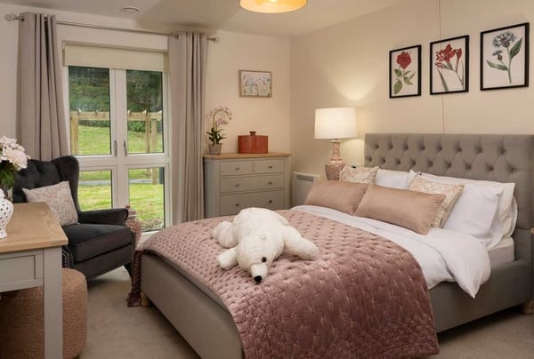 2 bedroom apartment for sale - Image 3