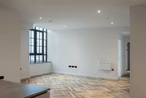 2 bedroom apartment for sale - Image 2
