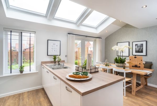 3 bedroom house for sale - Image 2