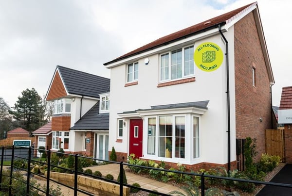 3 bedroom house for sale - Image 2