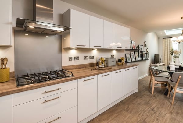 4 bedroom house for sale - Image 3
