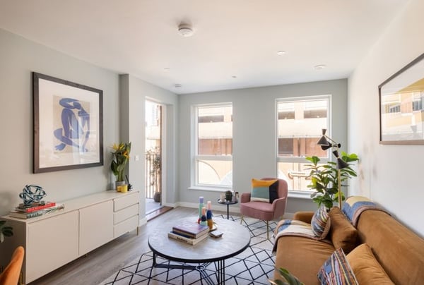 1 bedroom apartment for sale - Image 1