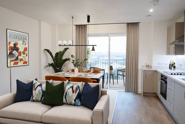 3 bedroom apartment for sale - Image 1
