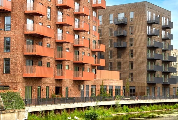 1 bedroom apartment for sale - Image 1