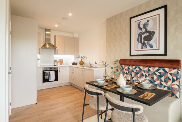 1 bedroom apartment for sale - Image 2