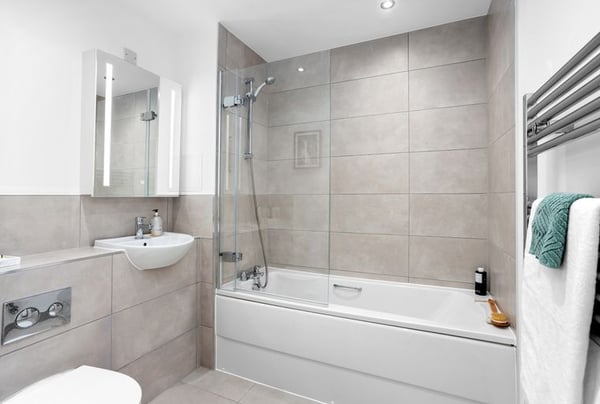 1 bedroom apartment for sale - Image 3