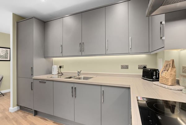 2 bedroom apartment for sale - Image 3