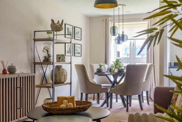 1 bedroom apartment for sale - Image 2