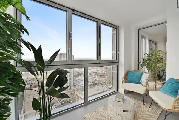 1 bedroom apartment for sale - Image 2