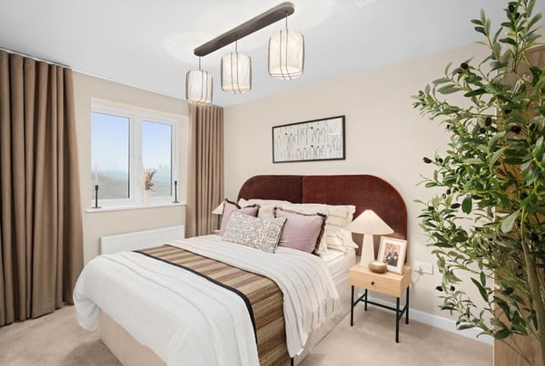 2 bedroom house for sale - Image 1