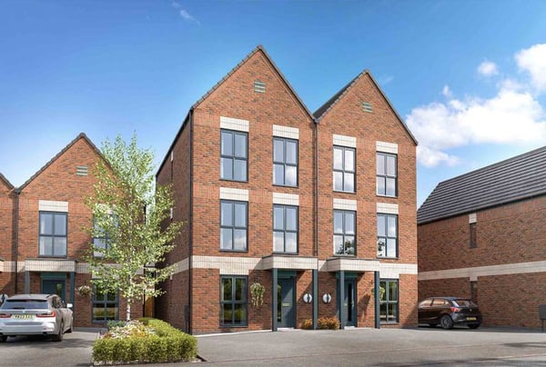4 bedroom house for sale - Image 1