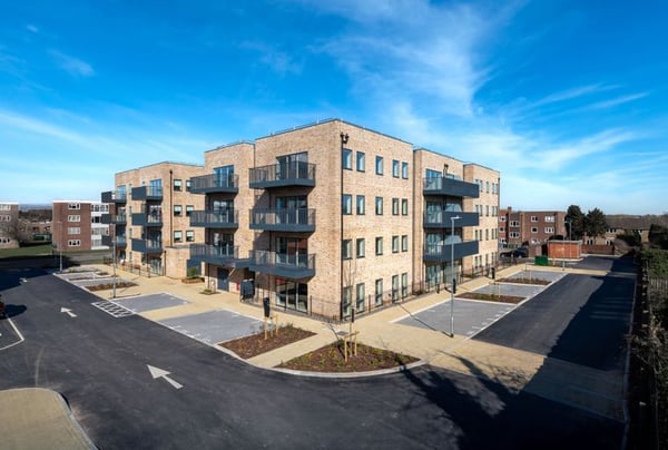 1 bedroom apartment for sale - Image 1