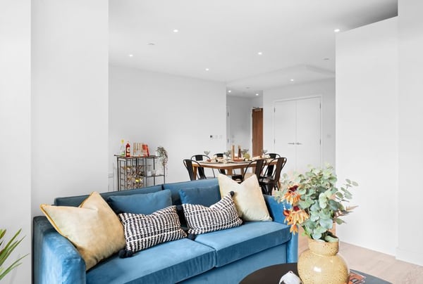 1 bedroom apartment for sale - Image 3