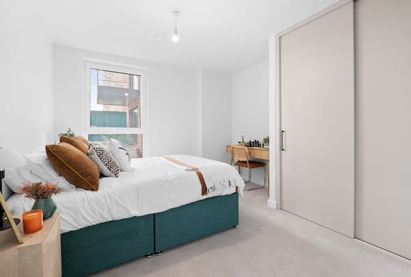 1 bedroom apartment for sale - Image 3