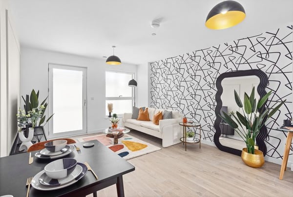 1 bedroom apartment for sale - Image 2