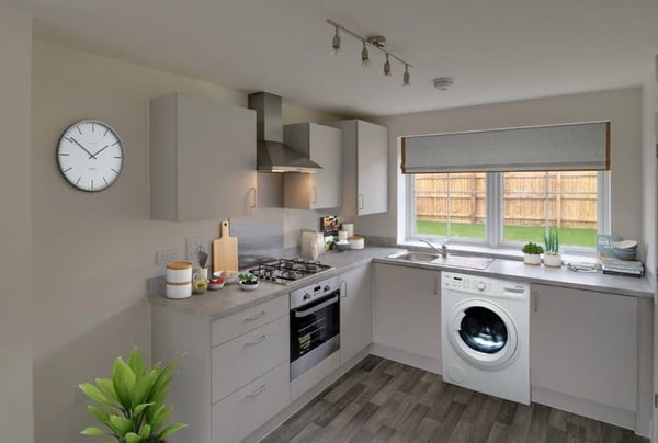 2 bedroom house for sale - Image 2