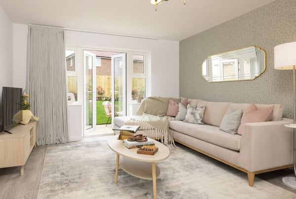 2 bedroom house for sale - Image 2