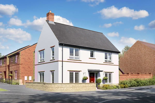 3 bedroom detached with detached garage - Image 1