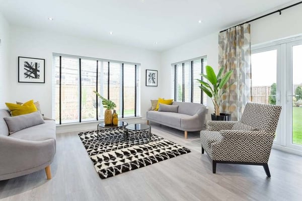 5 bedroom detached with garden room and double garage - Image 3