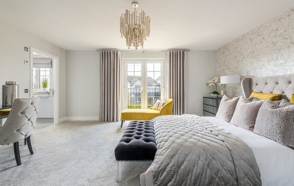 4 bedroom detached with open plan, flexible living - Image 1