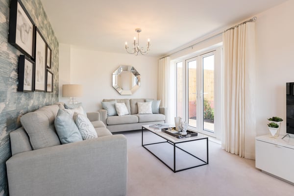 3 bedroom semi-detached with a private drive - Image 1