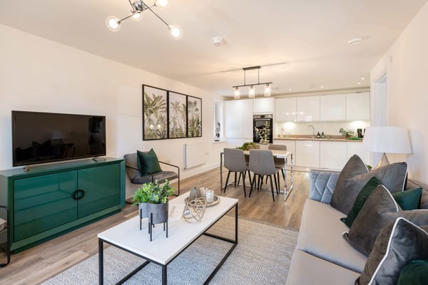 2 bedroom apartment located on the first floor - Image 1