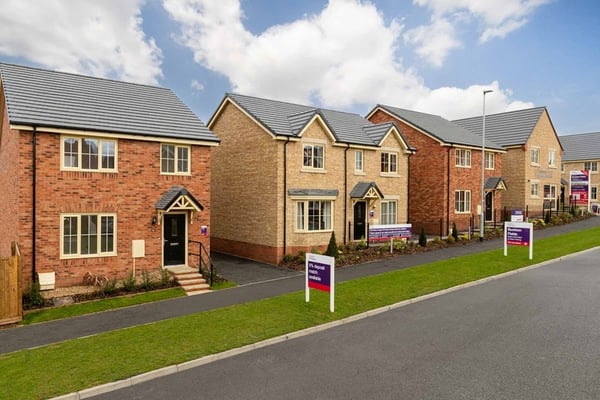 3 bedroom semi-detached with off street parking - Image 3