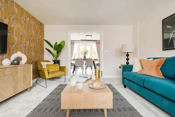 4 bedroom detached with a large open plan kitchen diner - Image 1