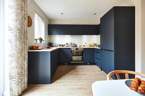 3 bedroom semi-detached with garage and ample driveway parking - Image 1