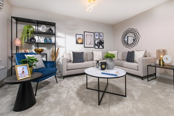 3 bedroom semi-detached with en-suite to main bedroom - Image 1