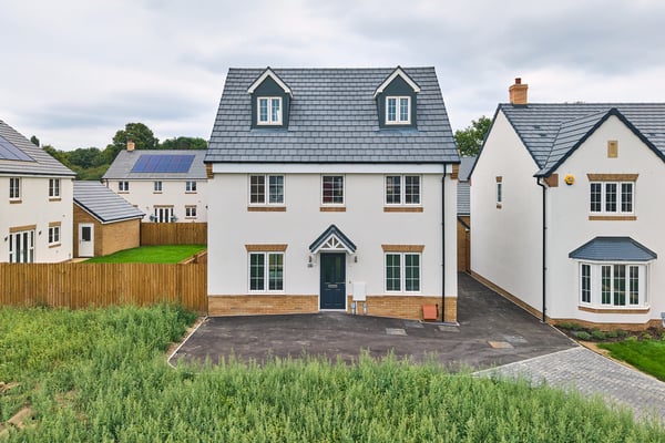 5 bedroom detached forever family home - Image 1