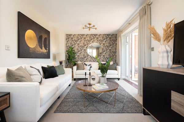3 bedroom detached with two generous double bedrooms - Image 1
