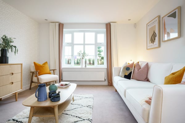 4 bedroom detached with built in wardrobes - Image 1