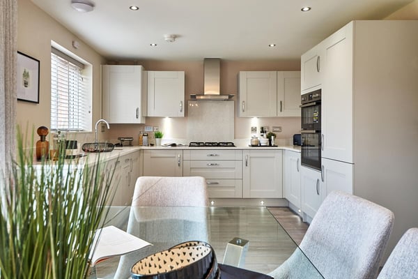 5 bedroom detached with a double garage - Image 1