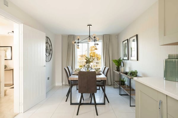 4 bedroom detached with a garage - Image 1